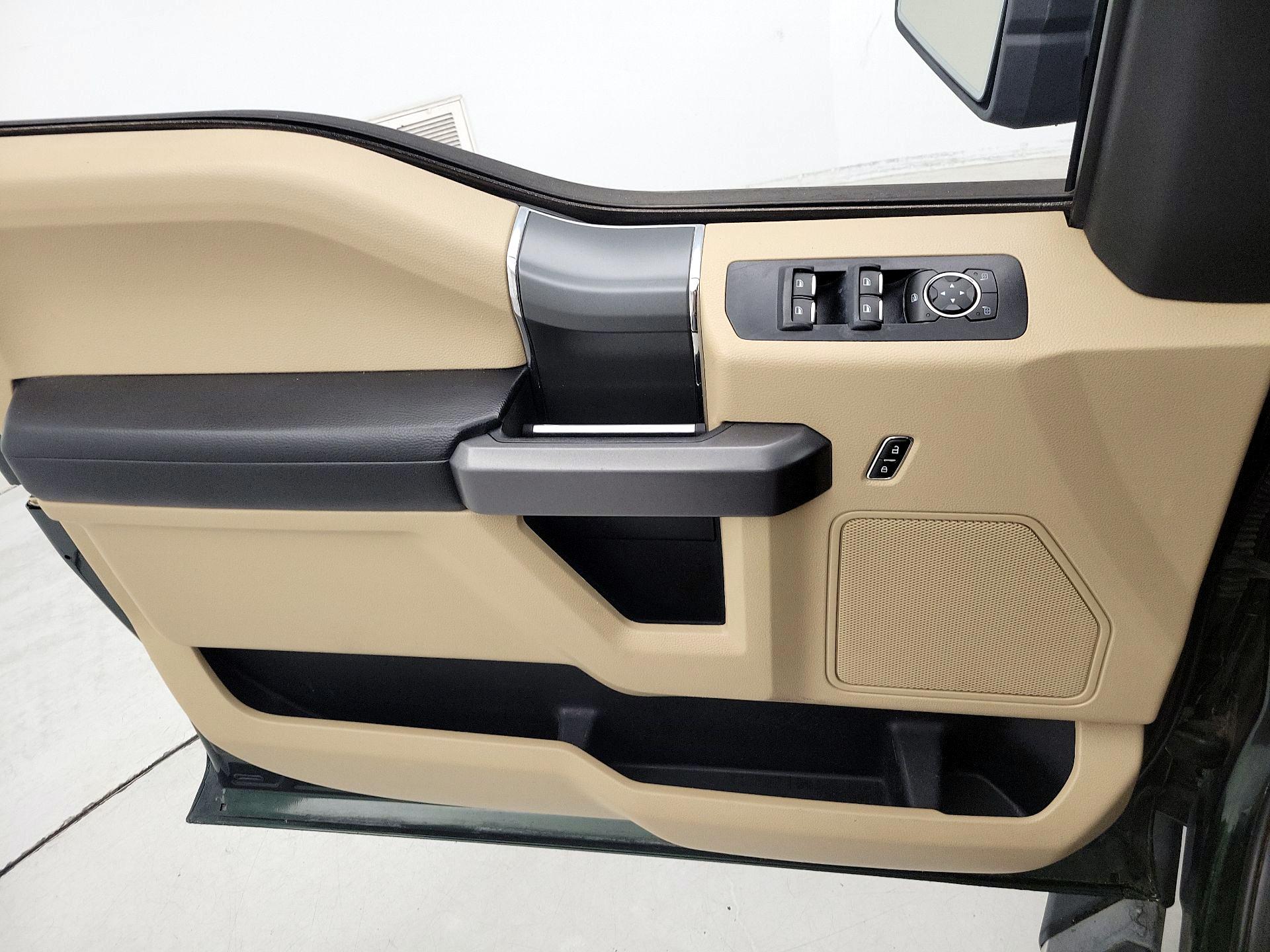 Thumbnail: 2015 Ford F-150 - 12