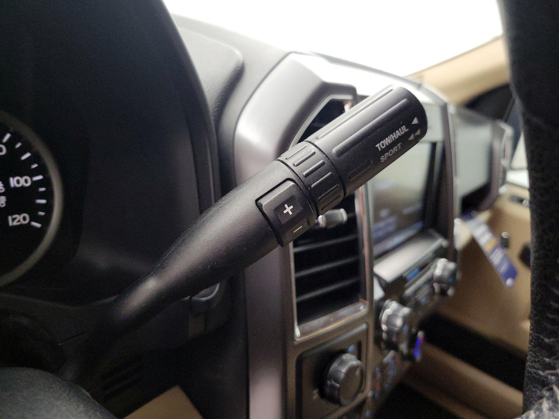 Thumbnail: 2015 Ford F-150 - 17