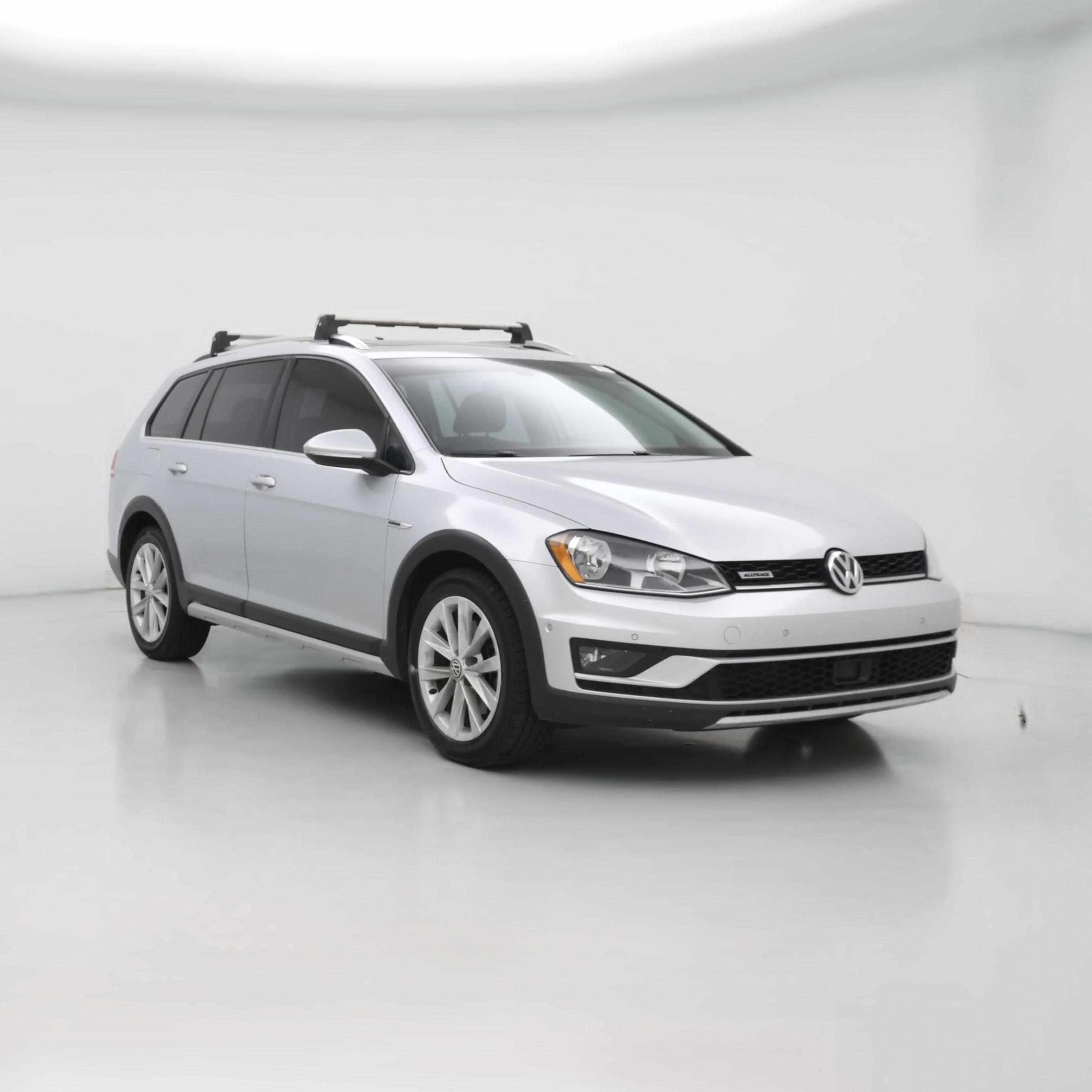 Thumbnail: 2017 Volkswagen Golf - 1