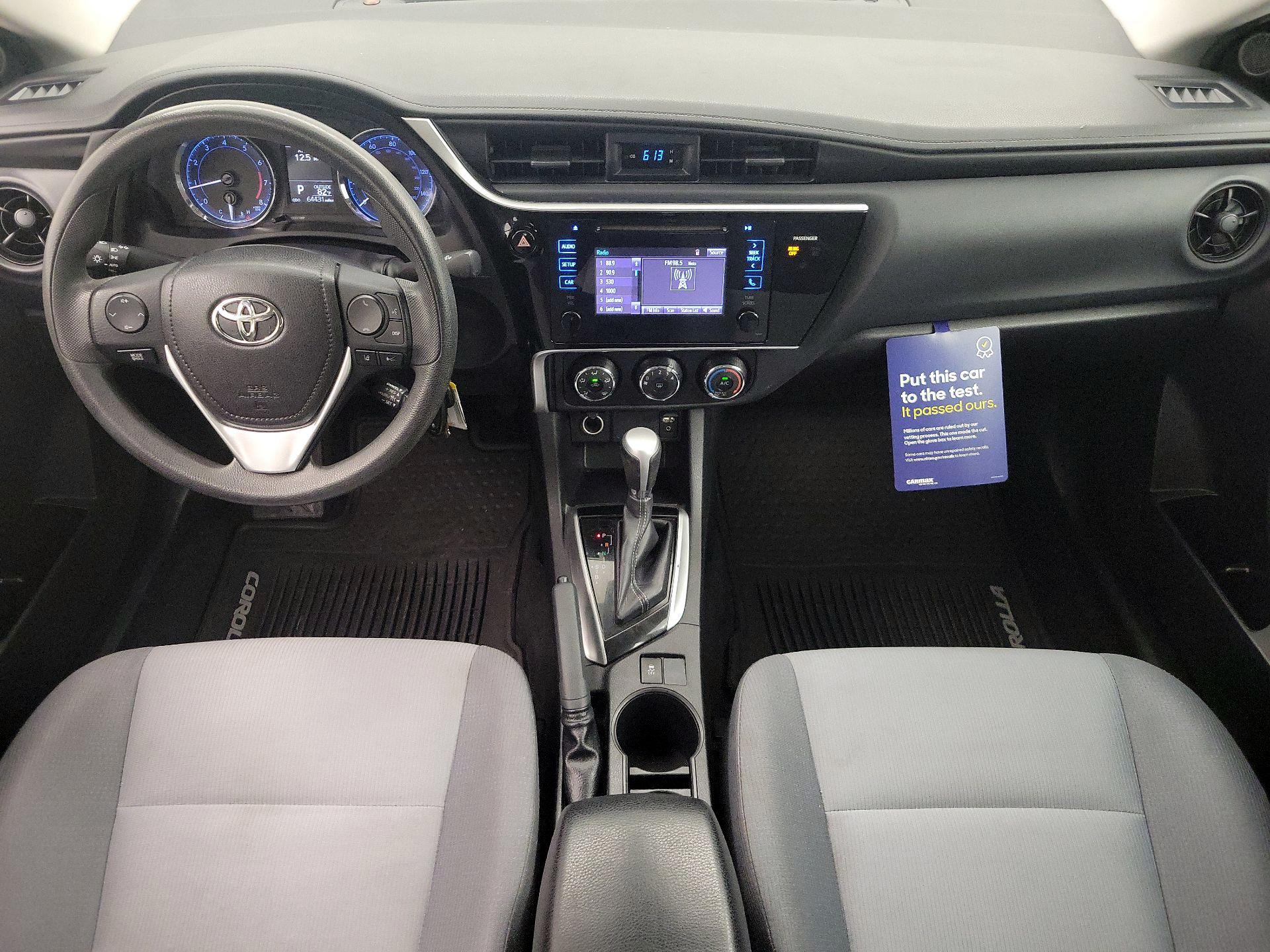 Thumbnail: 2017 Toyota Corolla - 9