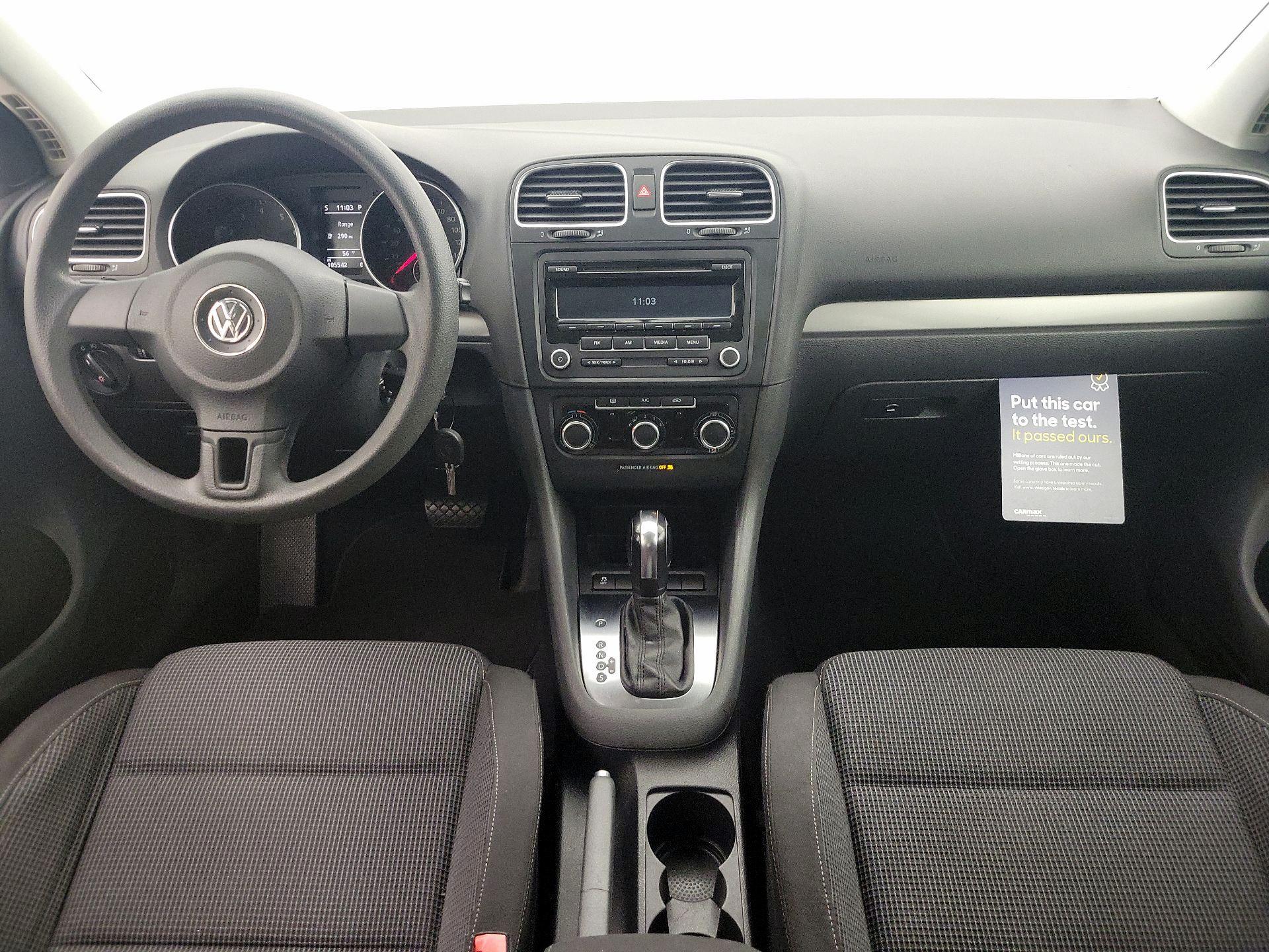 Thumbnail: 2014 Volkswagen Golf - 9