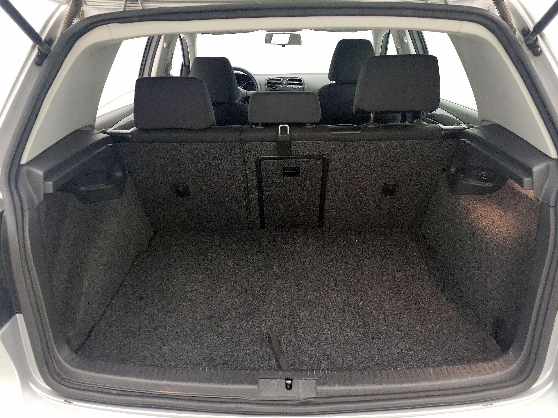 Thumbnail: 2014 Volkswagen Golf - 19