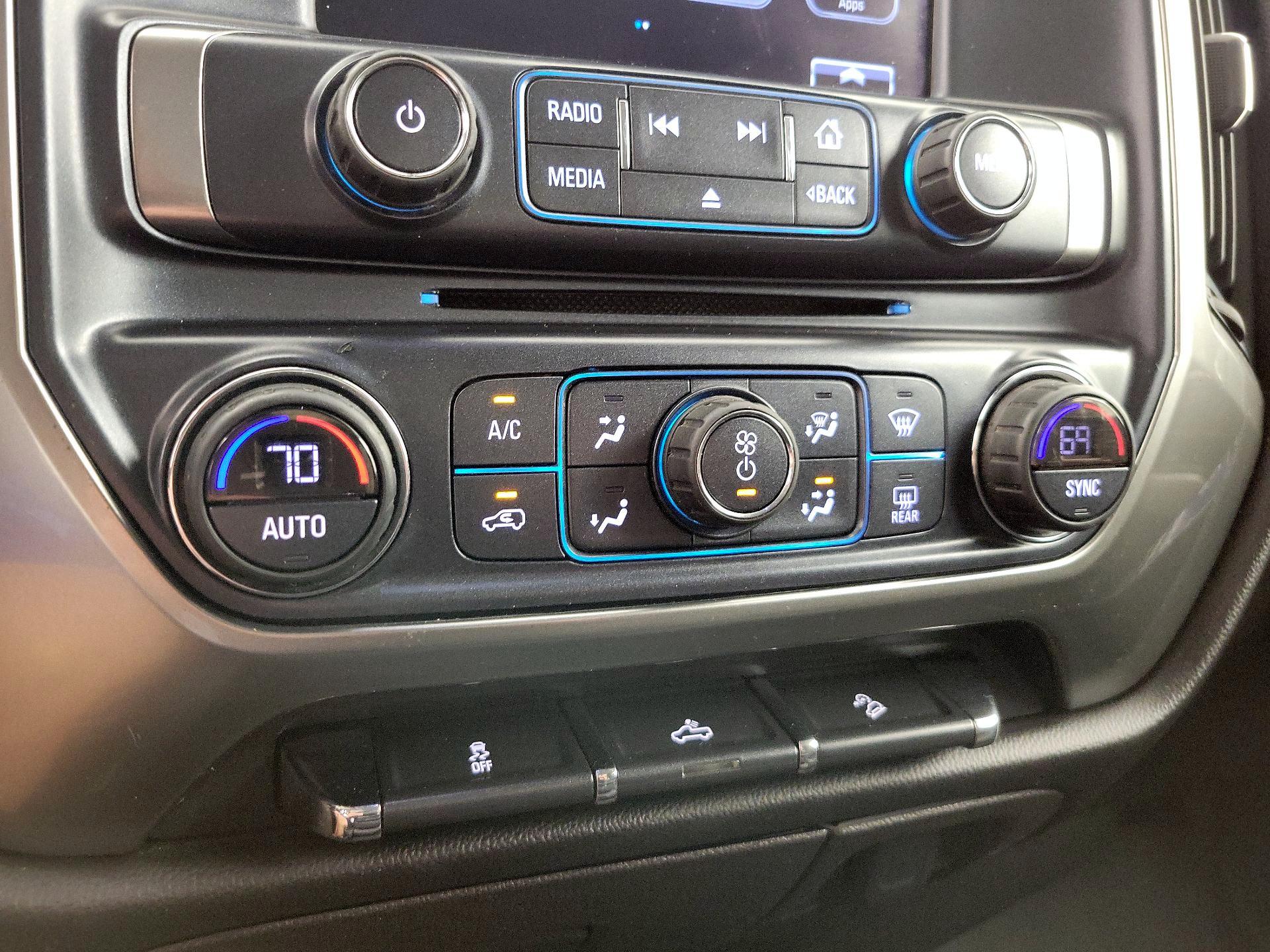 Thumbnail: 2018 Chevrolet Silverado 1500 - 16