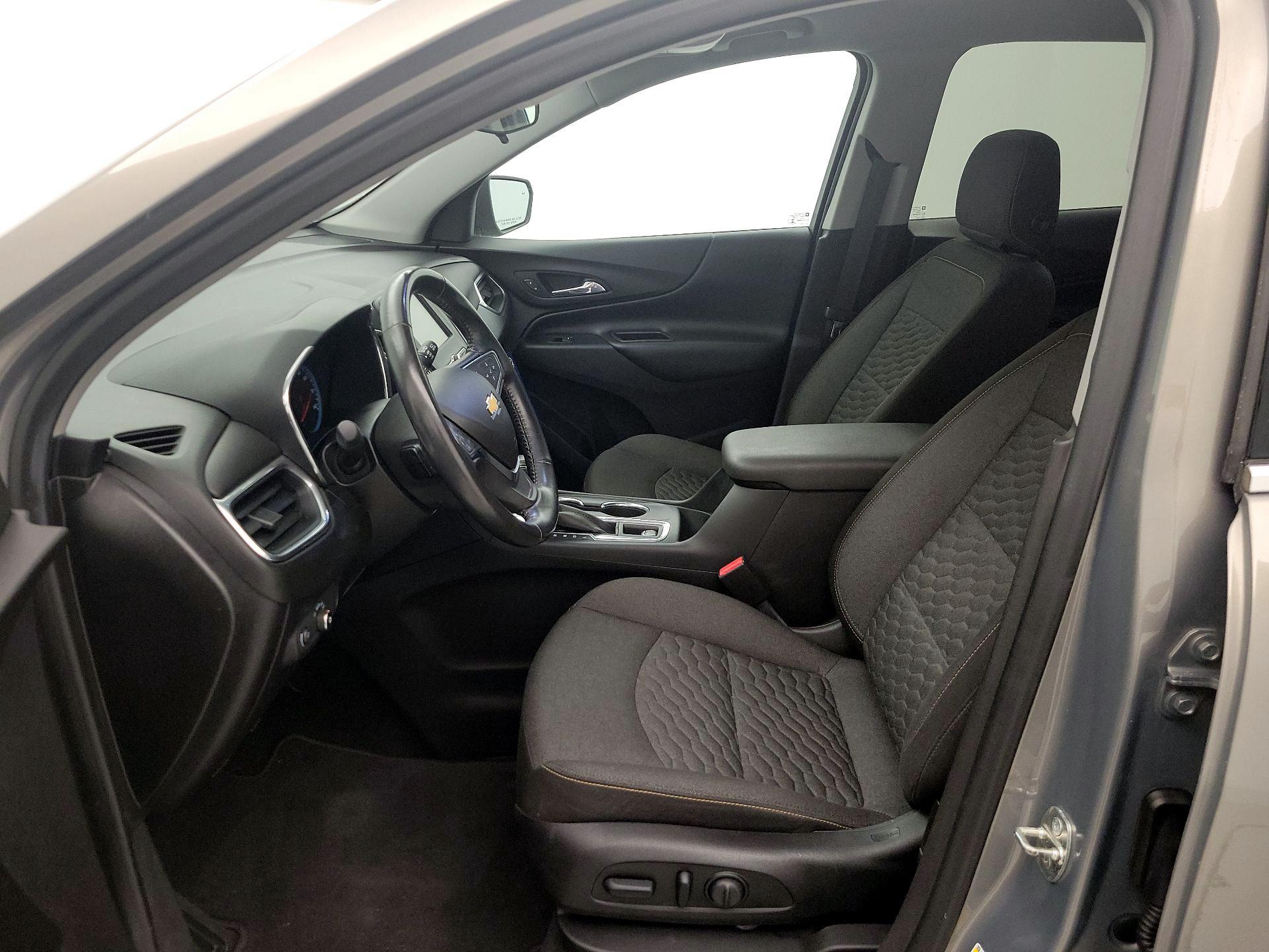 Thumbnail: 2018 Chevrolet Equinox - 11