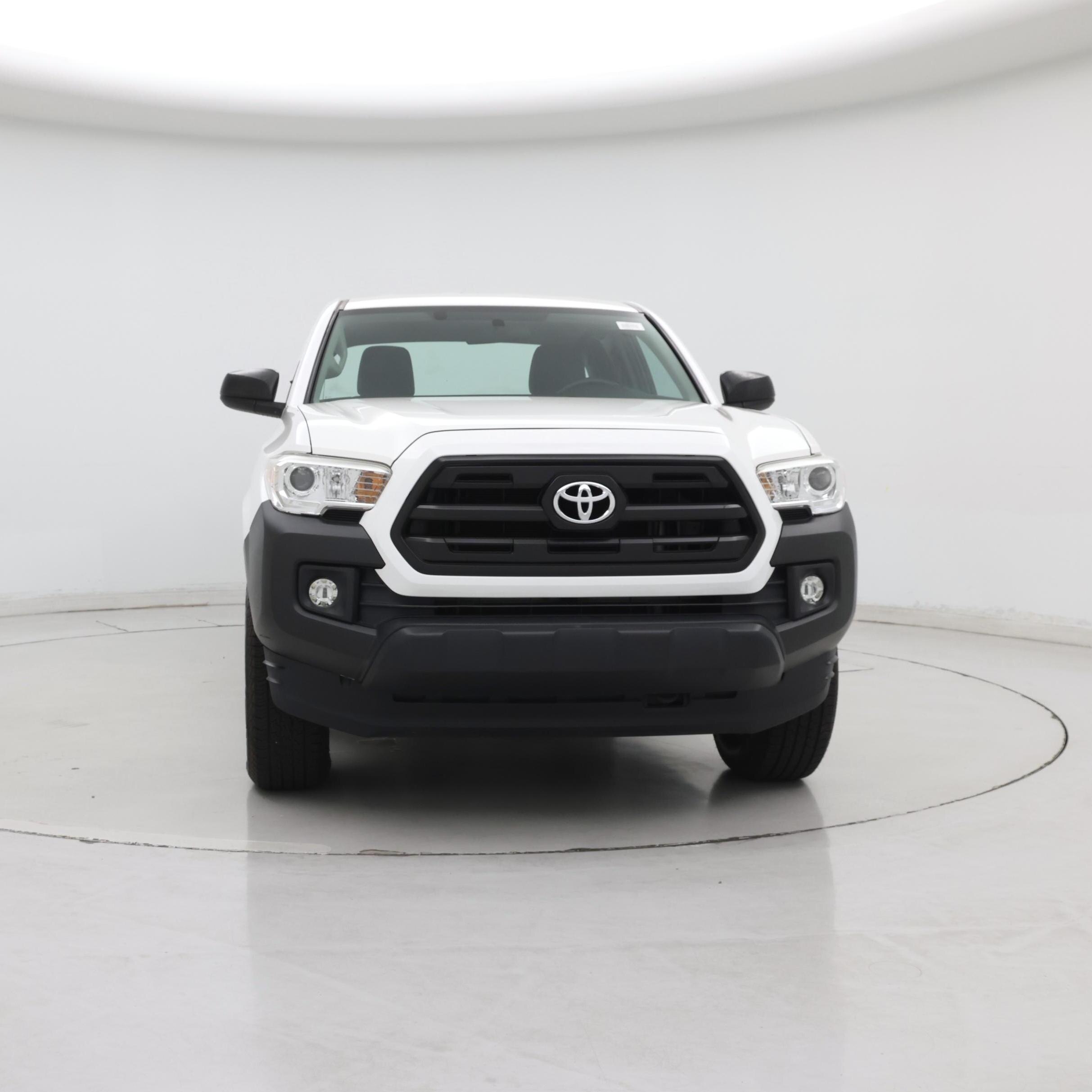 Thumbnail: 2016 Toyota Tacoma - 5