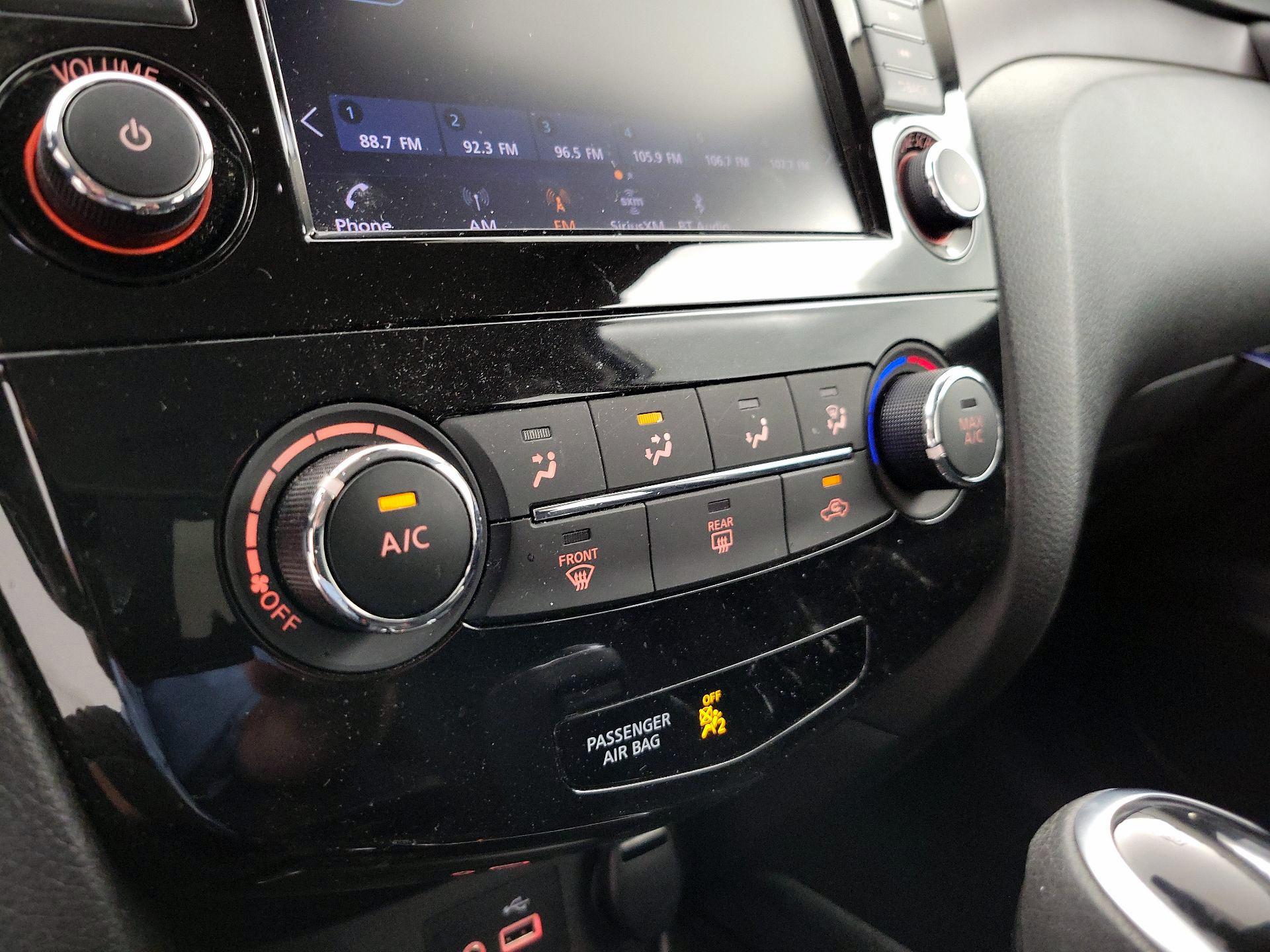 Thumbnail: 2020 Nissan Rogue Sport - 16