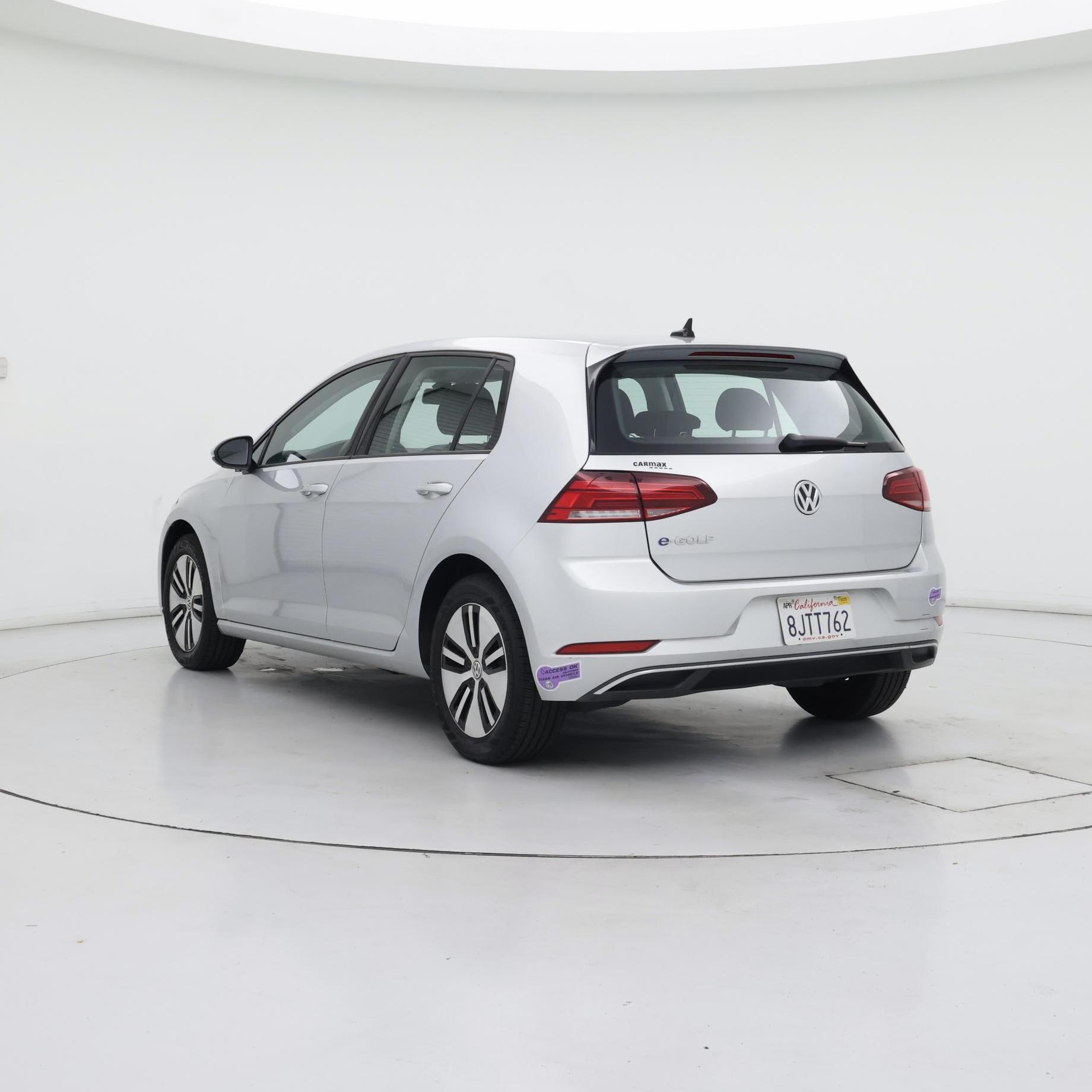 Thumbnail: 2019 Volkswagen e-Golf - 2