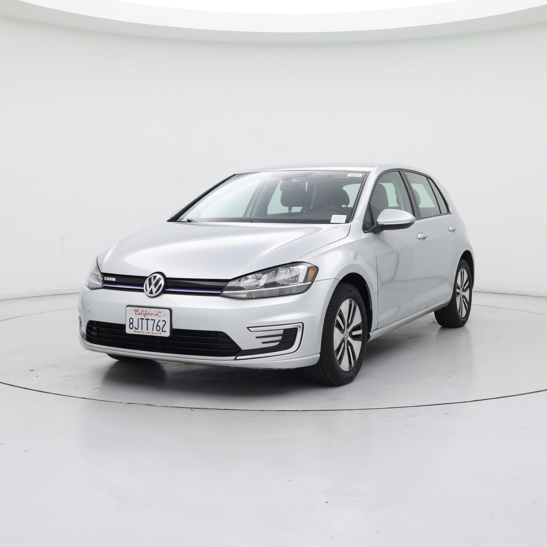 Thumbnail: 2019 Volkswagen e-Golf - 4