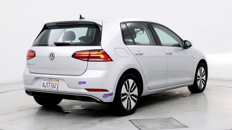 2019 Volkswagen e-Golf SE 8