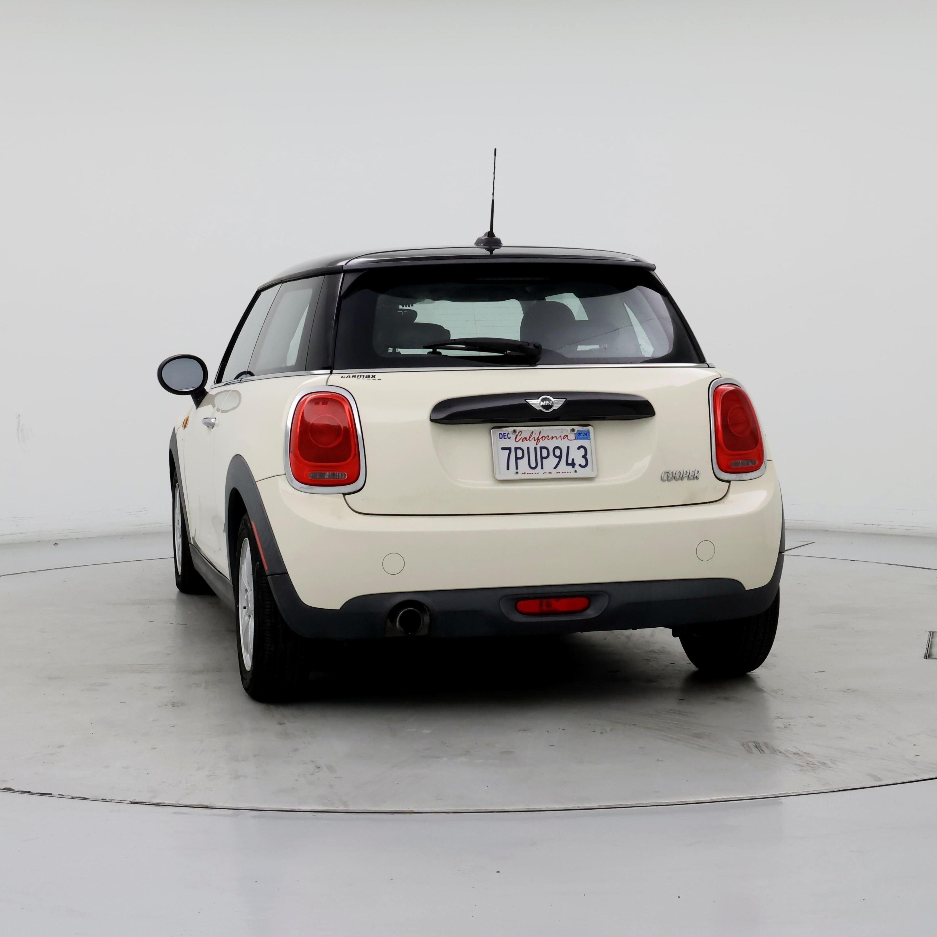 Thumbnail: 2016 MINI Cooper Hardtop - 6