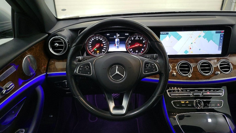 2017 Mercedes-Benz E-Class E 300 10