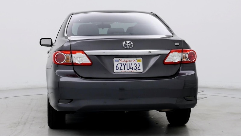 2013 Toyota Corolla LE 6