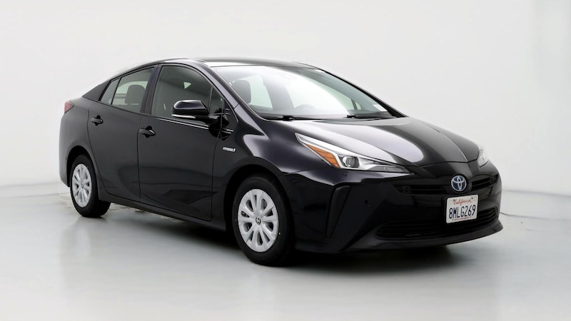 2019 Toyota Prius LE Hero Image