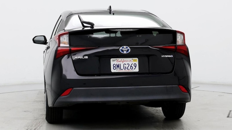 2019 Toyota Prius LE 6