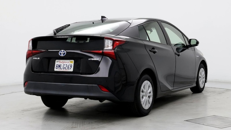 2019 Toyota Prius LE 8