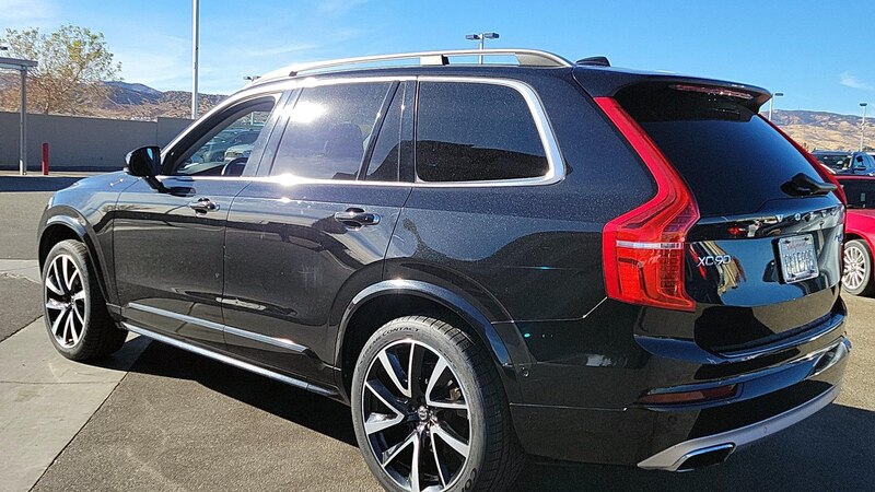 2019 Volvo XC90 T6 Momentum 7