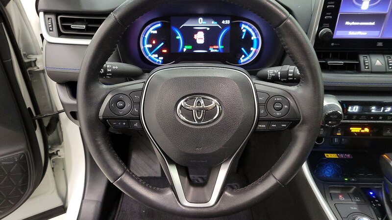 2022 Toyota RAV4 XSE 10