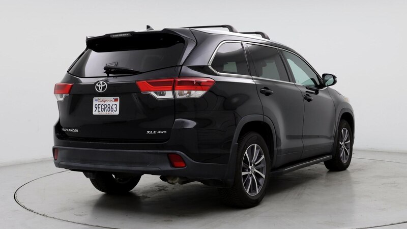 2019 Toyota Highlander XLE 8