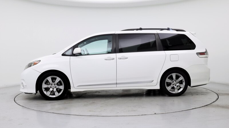 2013 Toyota Sienna SE 3