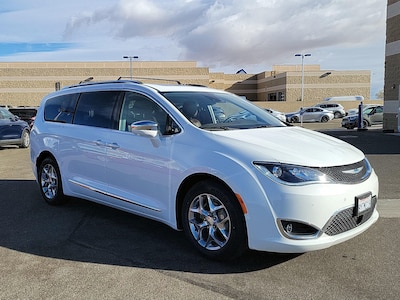 2018 Chrysler Pacifica Limited -
                Duarte, CA