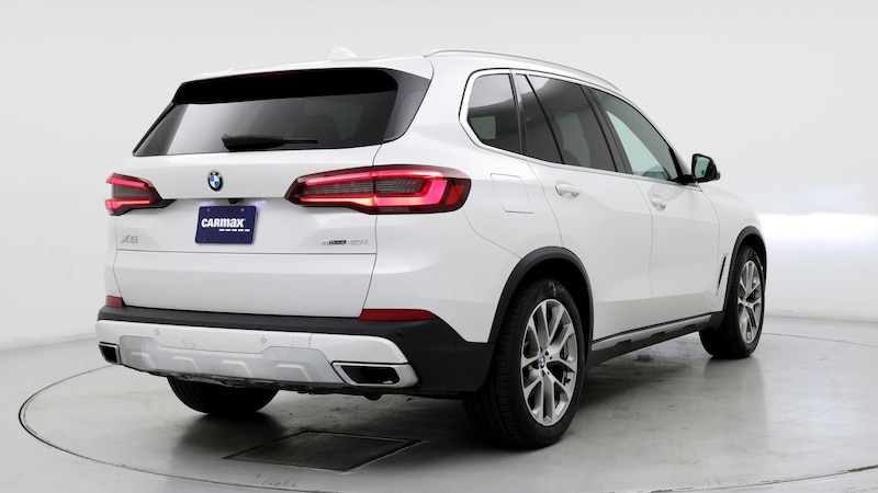 2022 BMW X5 sDrive40i 8