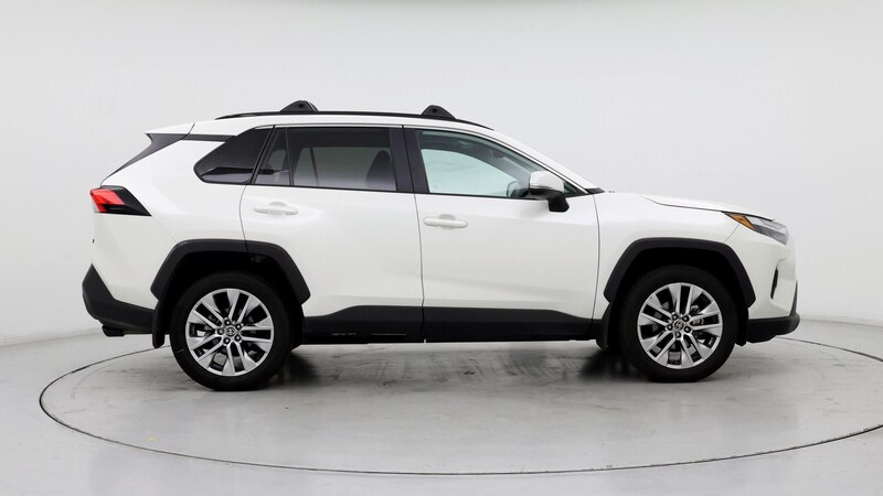 2022 Toyota RAV4 XLE Premium 7