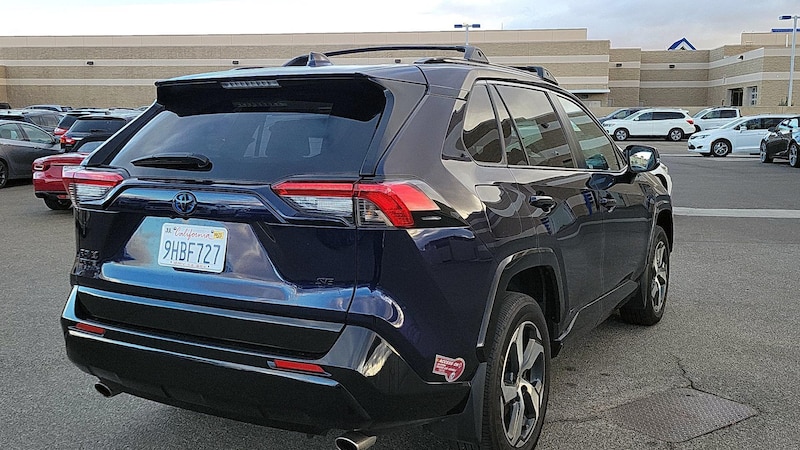 2023 Toyota RAV4 Prime SE 5