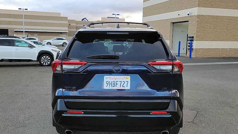 2023 Toyota RAV4 Prime SE 6