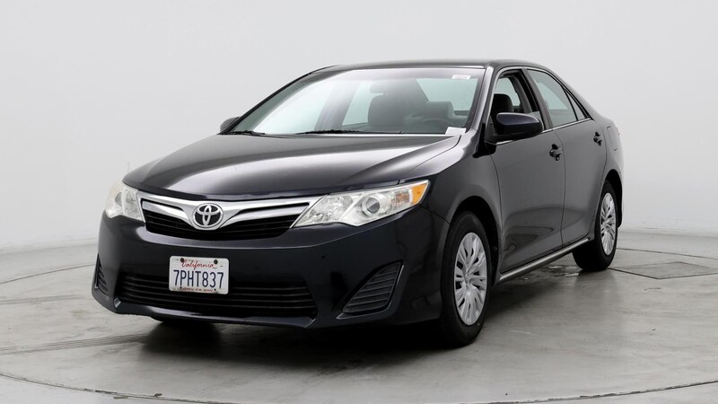 2014 Toyota Camry LE 4