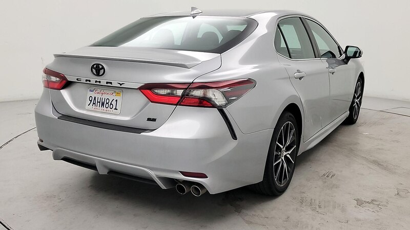 2022 Toyota Camry SE 5