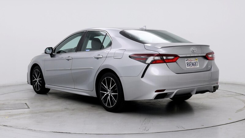 2021 Toyota Camry SE 2