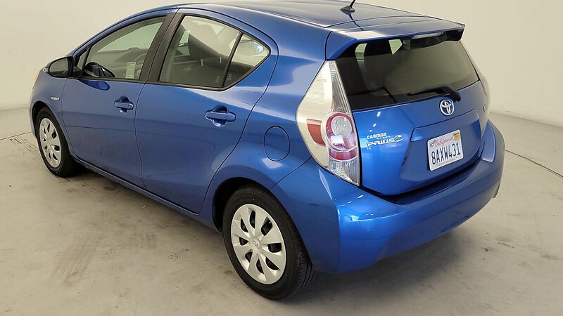 2014 Toyota Prius c Two 7