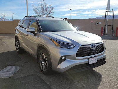 2023 Toyota Highlander XLE -
                Palmdale, CA