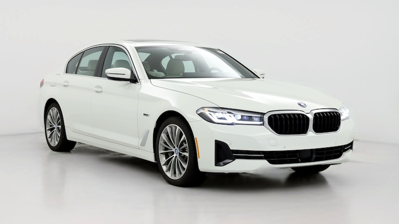 2022 BMW 5 Series 530i Hero Image