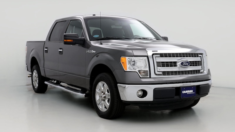 2013 Ford F-150 XLT Hero Image