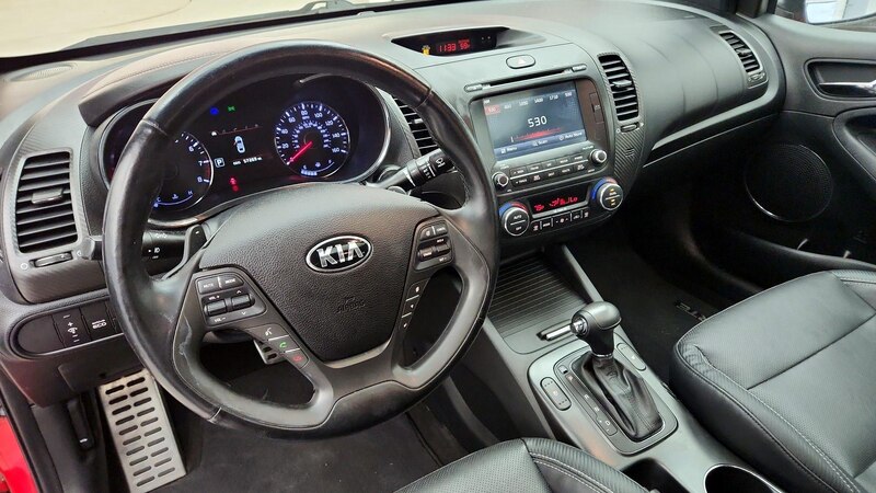 2016 Kia Forte SX 9