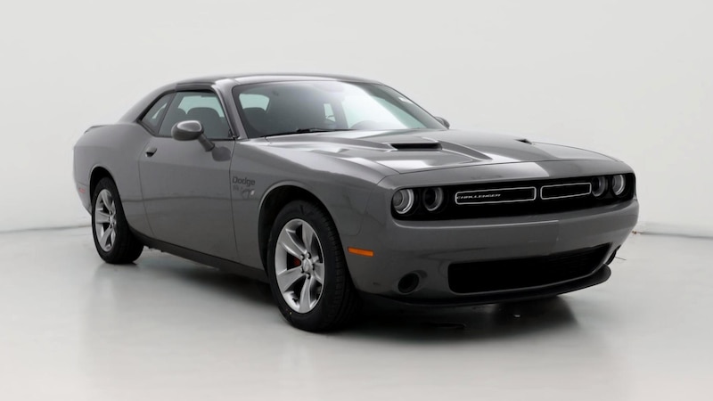 2019 Dodge Challenger SXT Hero Image