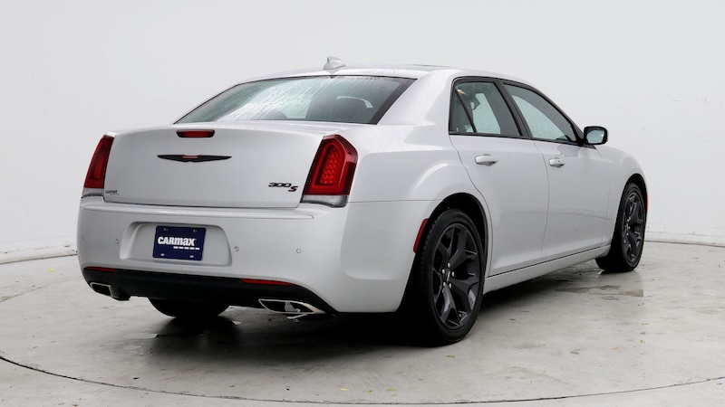 2023 Chrysler 300 S 8