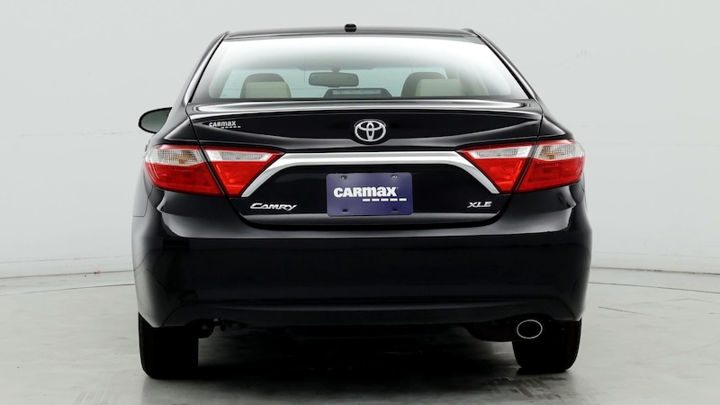 2017 Toyota Camry XLE 6