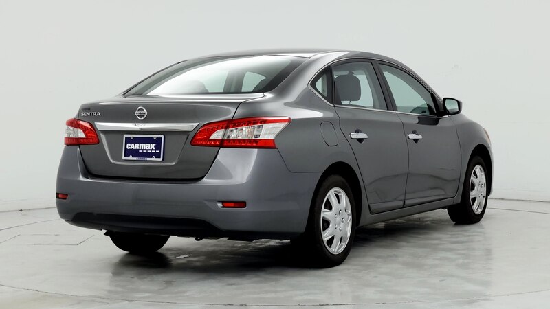 2015 Nissan Sentra S 8