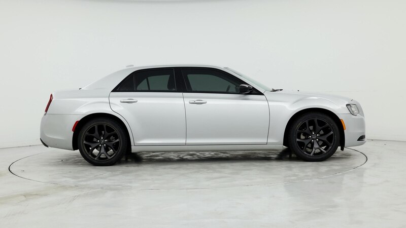 2023 Chrysler 300 Touring 7