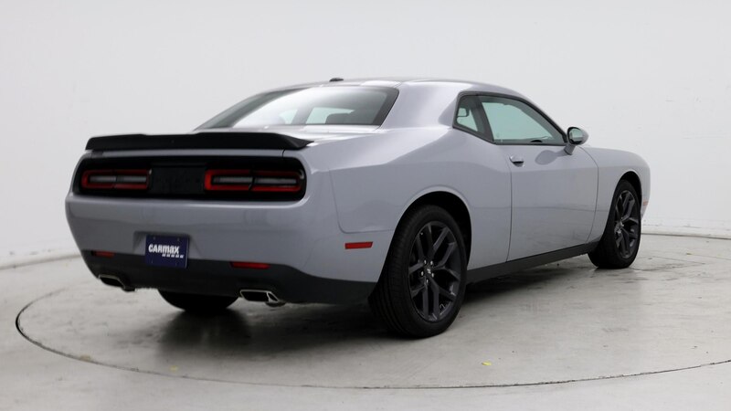 2022 Dodge Challenger SXT 8