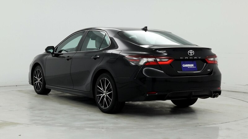 2023 Toyota Camry SE 2