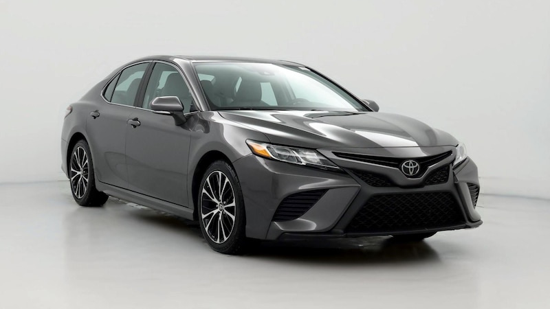 2019 Toyota Camry SE Hero Image