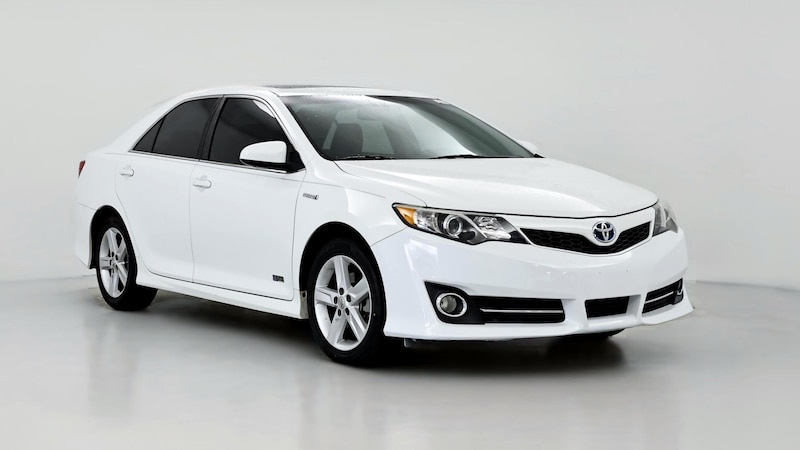 2014 Toyota Camry SE Hero Image