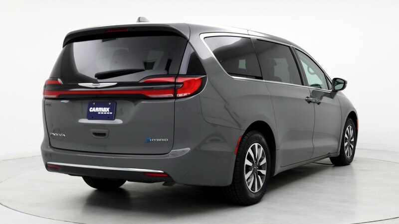 2022 Chrysler Pacifica Hybrid Touring L 8