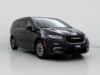 2023 Chrysler Pacifica Hybrid Touring L -
                Edison, NJ