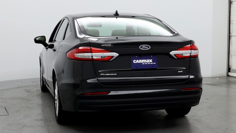 2019 Ford Fusion SE 6