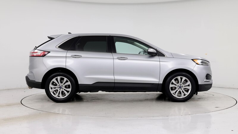 2022 Ford Edge Titanium 7