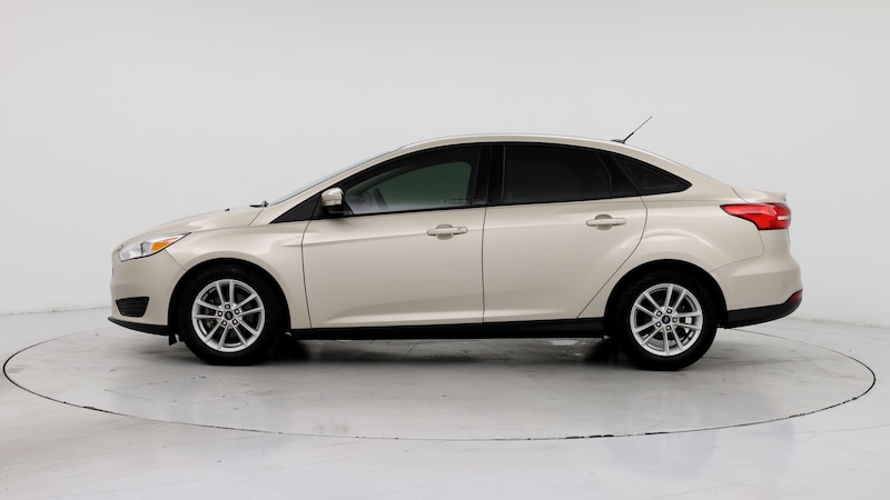 2017 Ford Focus SE 3